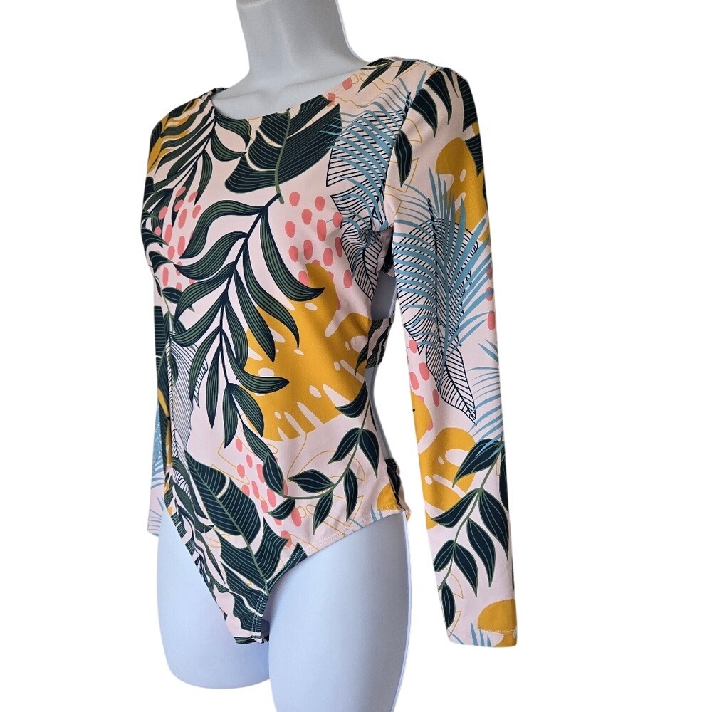 Long Sleeves Cross-Back Tropical Print Swimsuit Size M Summer Vacation UPF 50+ - Picture 5 of 10